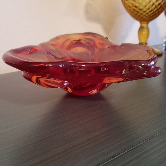 Handblown Red Art Glass Mid-Century Modern Atomic Bubble Vintage Ashtray Decor - Picture 7 of 11